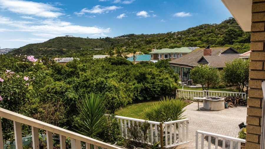 4 Bedroom Property for Sale in Dolphin Creek Golf Estate Western Cape